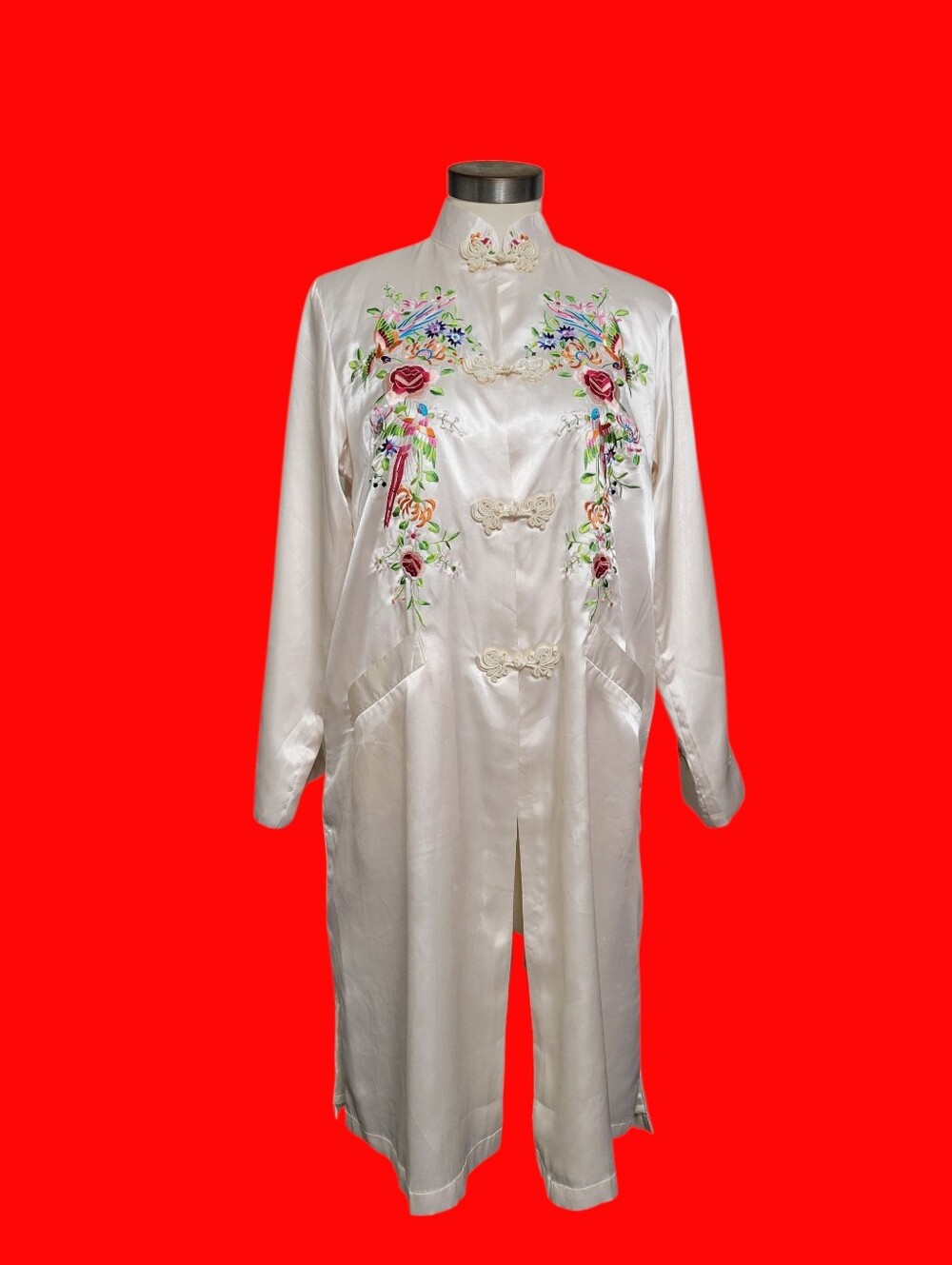 Ivory Satin Embroidered Mandarin Jacket with Floral Motif Size M